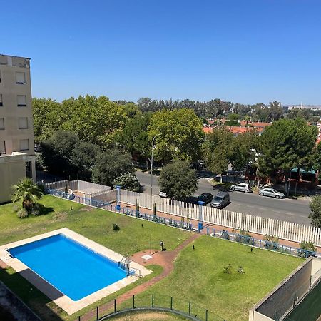 Ferienwohnung Lux Abril Sevilla Exterior foto